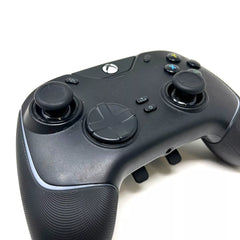 Razer Wolverine V2 Chroma Gaming Controller