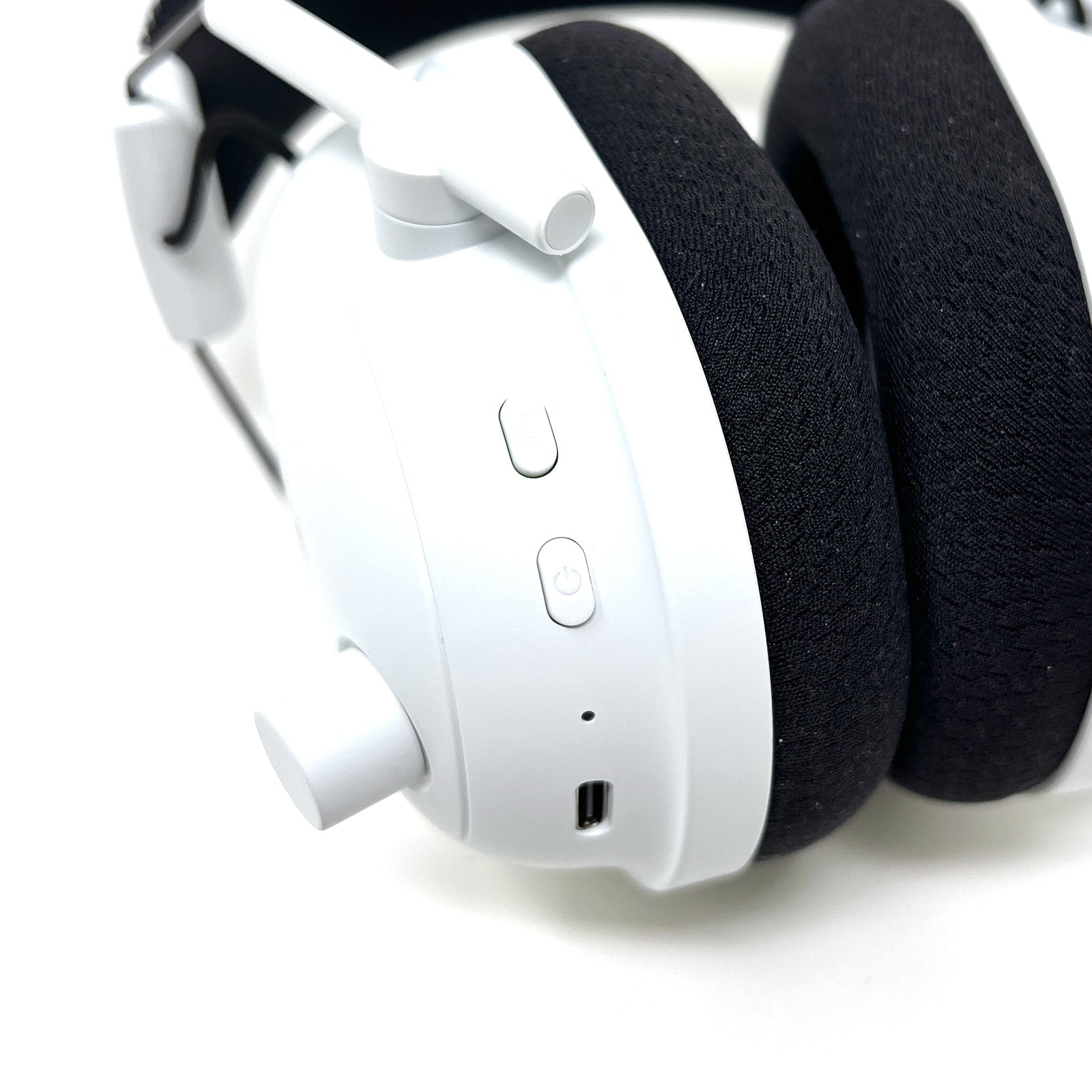 Razer BlackShark V2 Pro Wireless Gaming Headset White RZ04-04530200