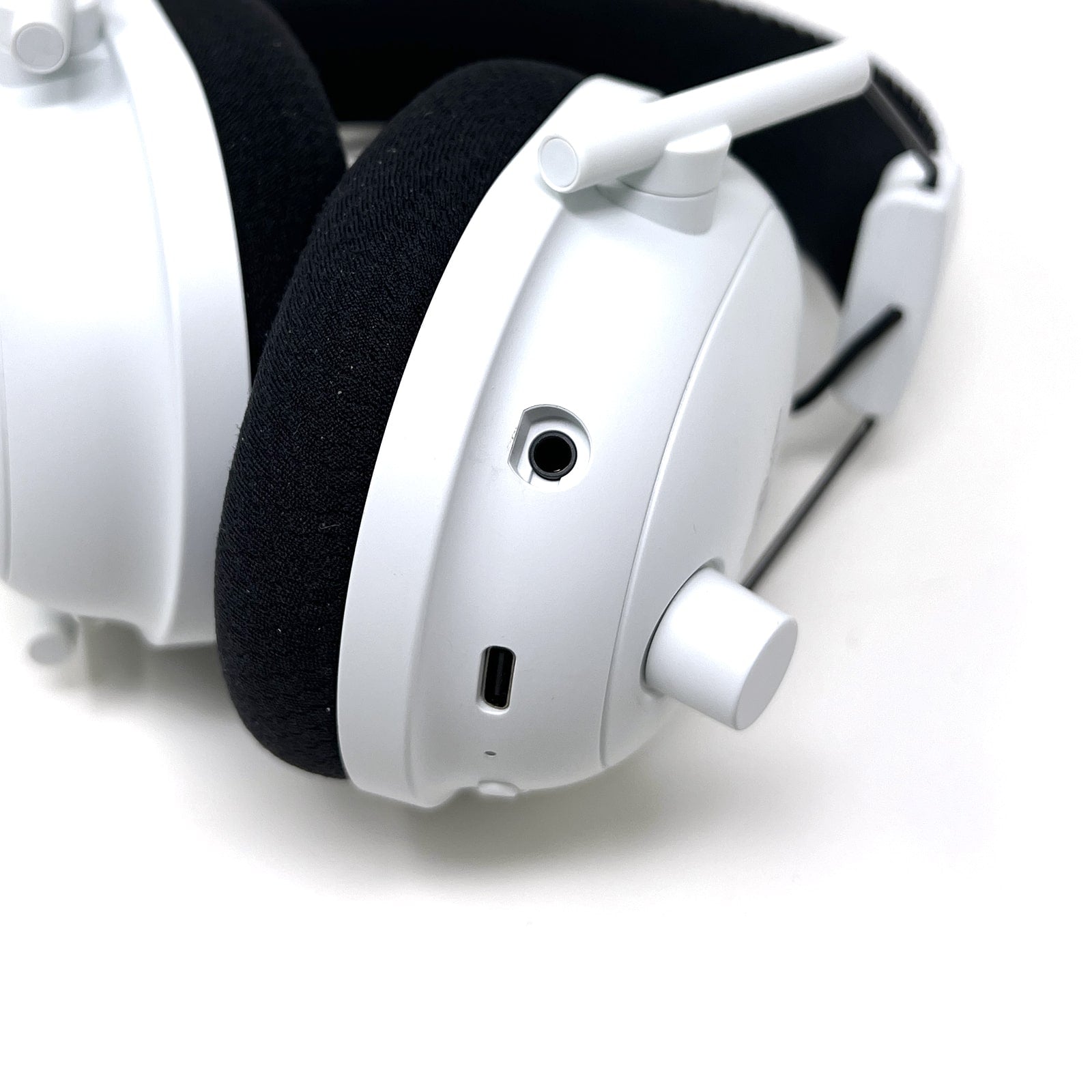 Razer BlackShark V2 Pro Wireless Gaming Headset White RZ04-04530200